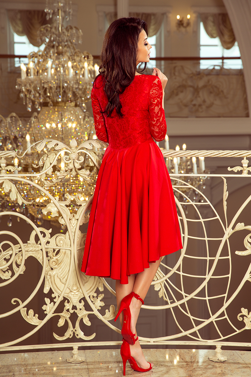 210-6 NICOLLE - Exkluzivní šaty s krajkou - červené