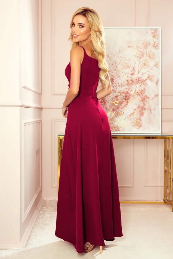 299-5 CHIARA elegantní maxi šaty s popruhy - Vínová barva