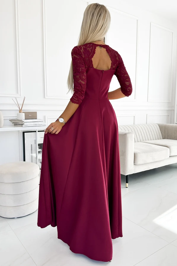 309-9 AMBER elegantní dlouhé maxi šaty s krajkovým výstřihem - vínové